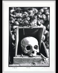 "Momento Mori- Black/White"